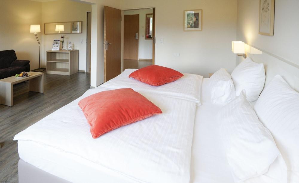 Dorint Hotel Durbach/Schwarzwald Buitenkant foto